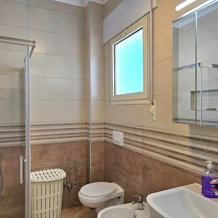 Perla Homes 143 Plazhi San Pietro