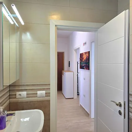 Διαμέρισμα Perla Homes 143 *