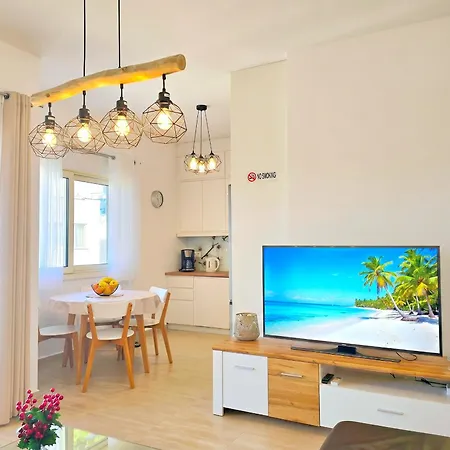 Perla Homes 143 * Plazhi San Pietro