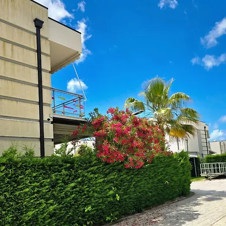 Perla Homes 143 Plazhi San Pietro