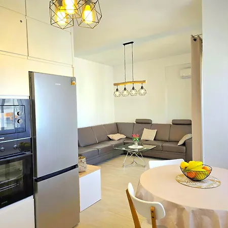 Perla Homes 143 *