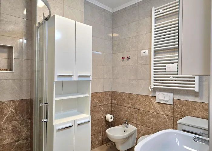 Perla Homes 143 *