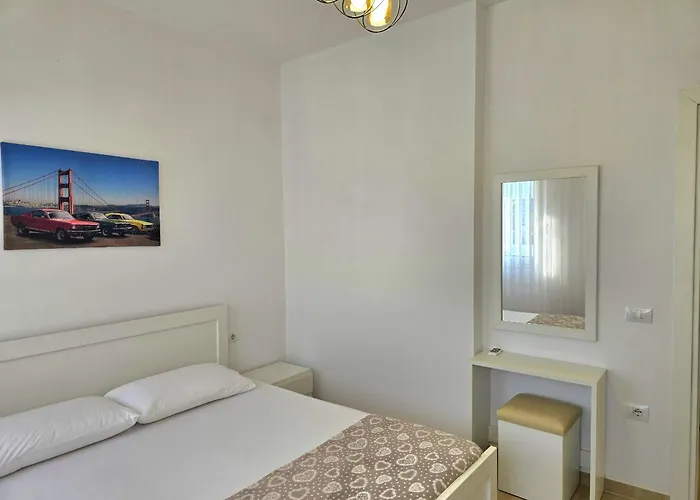 Perla Homes 143 * Plazhi San Pietro