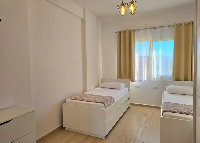 公寓 Perla Homes 143 *