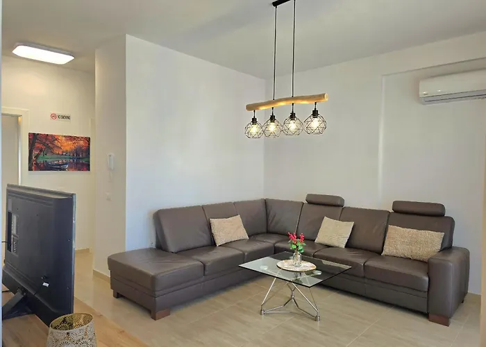 Perla Homes 143